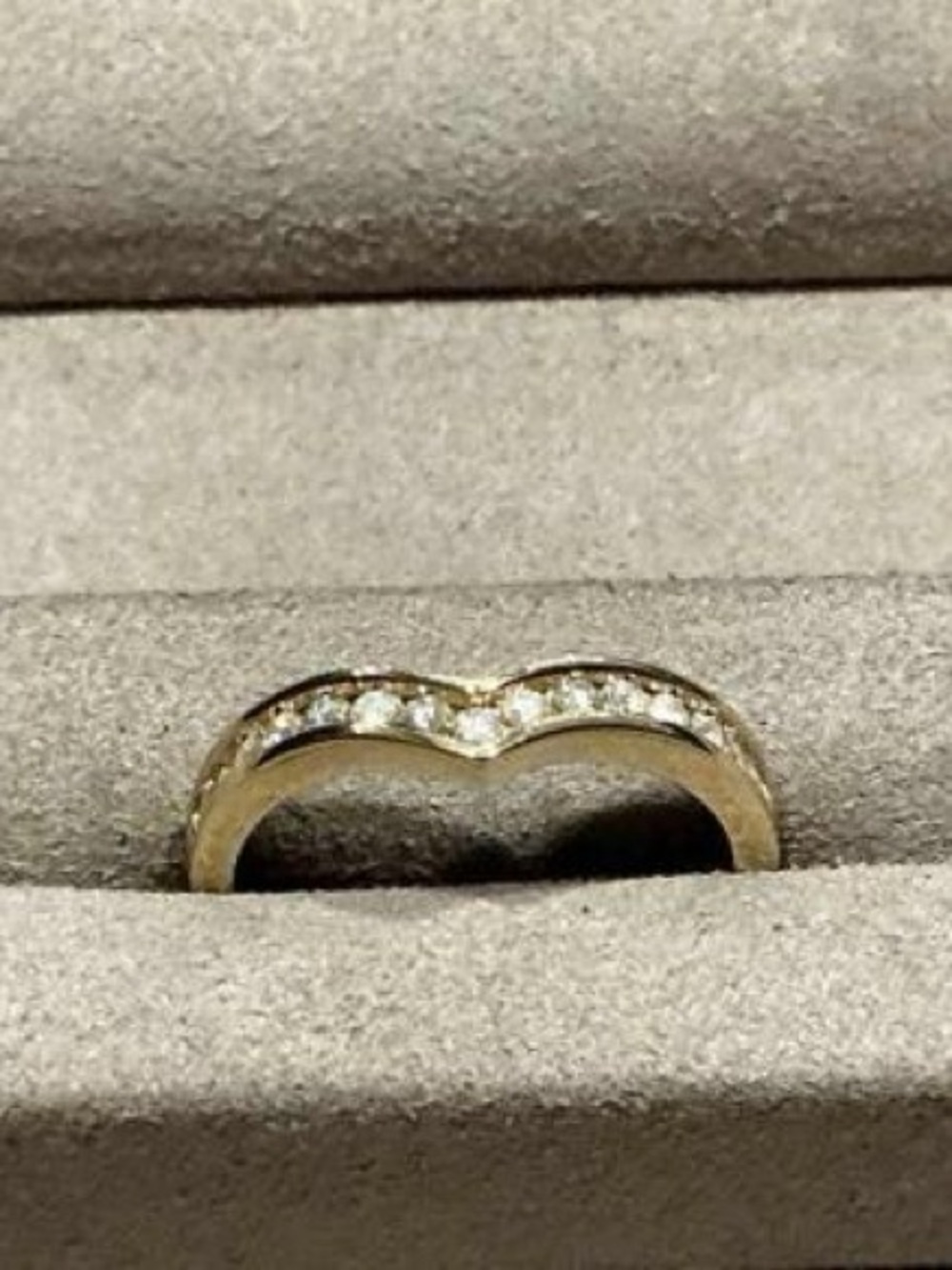 Zales Gold Diamond-Curved Accent Band - Yellow Gold with Clear Stones